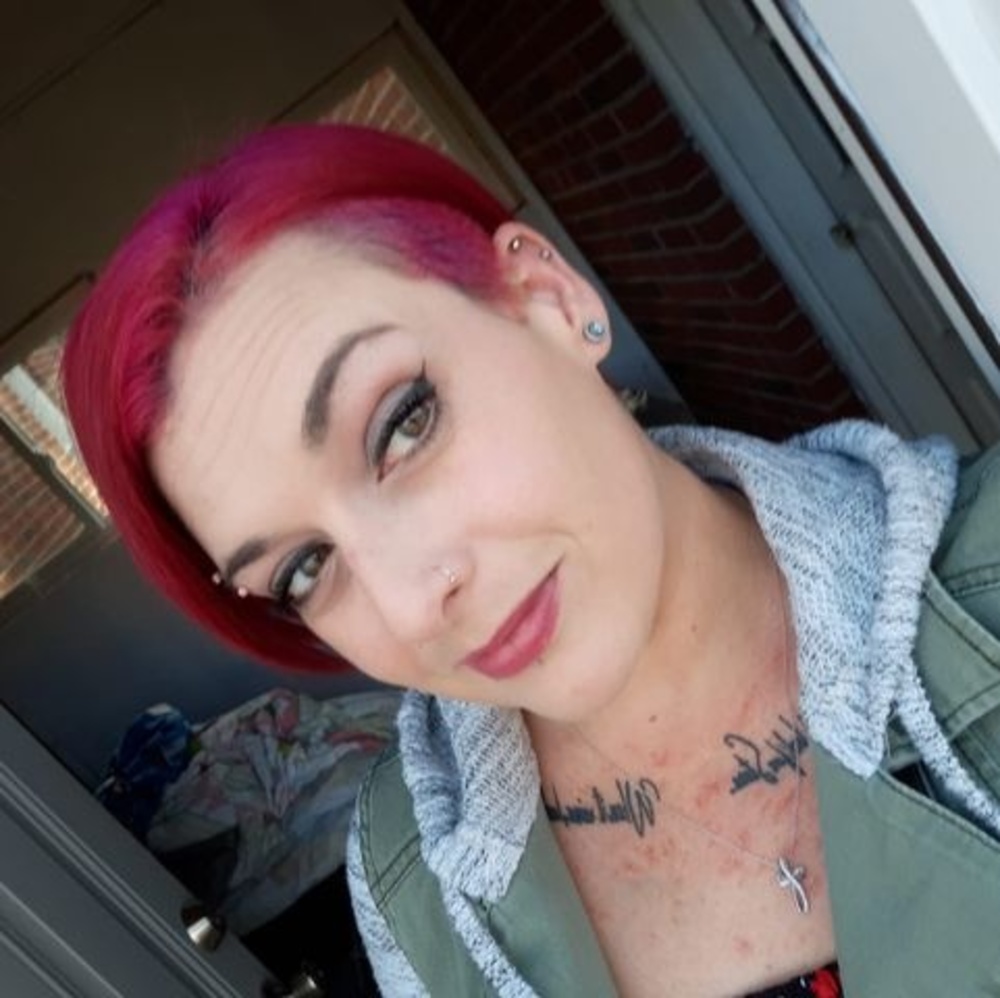 Meet your Posher, Alli